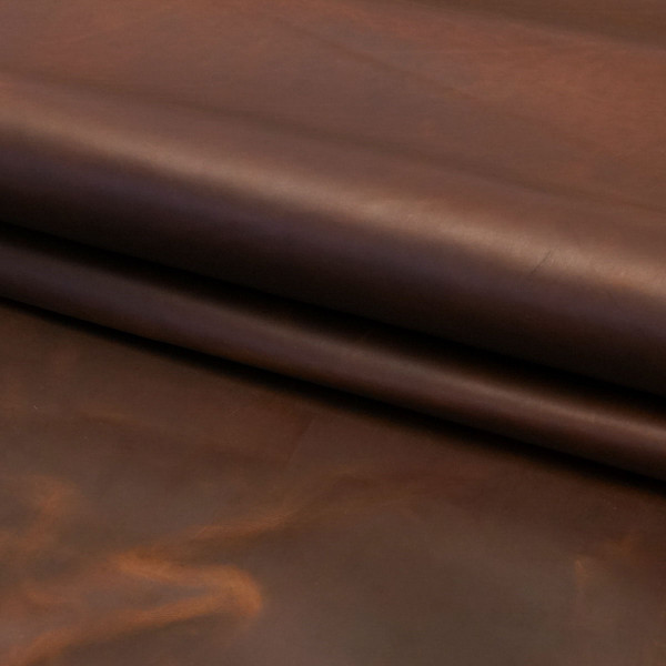 PHNX.Cocoa Dirt.01.jpg Phenix 1886 Oil Tan Sides Image